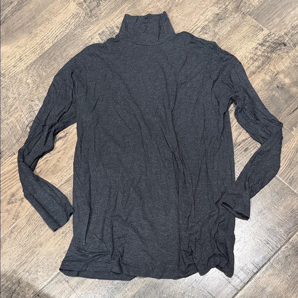 Express Relaxed Charcoal Gray Mock neck Turtleneck